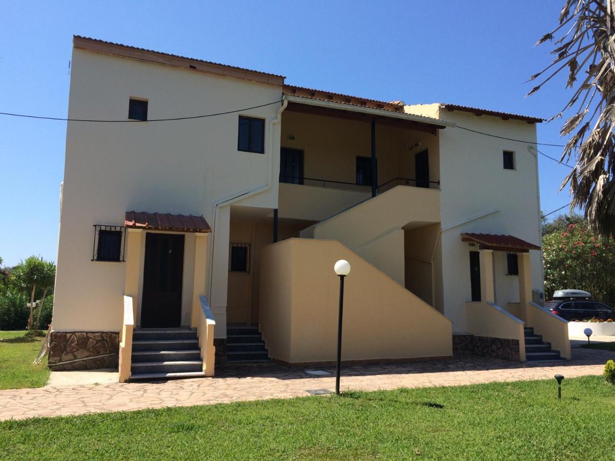 Avra Beach Apartments Lefkimmi  Zewnętrze zdjęcie