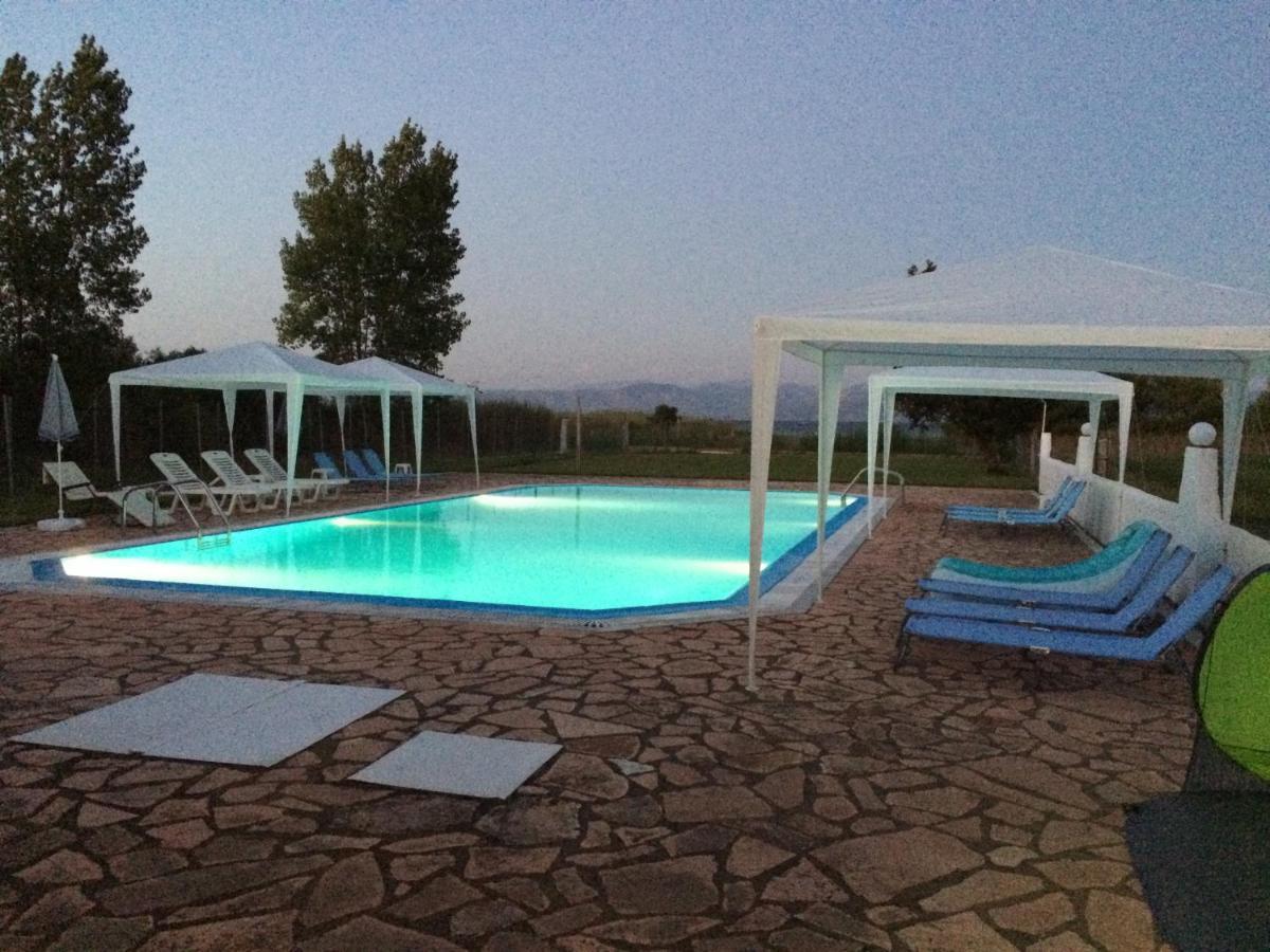 Avra Beach Apartments Lefkimmi  Zewnętrze zdjęcie