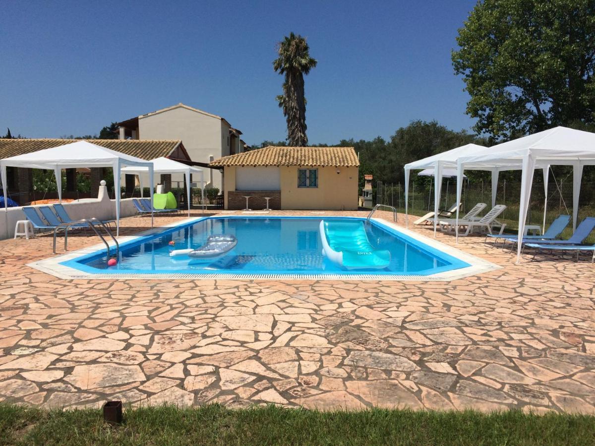 Avra Beach Apartments Lefkimmi  Zewnętrze zdjęcie