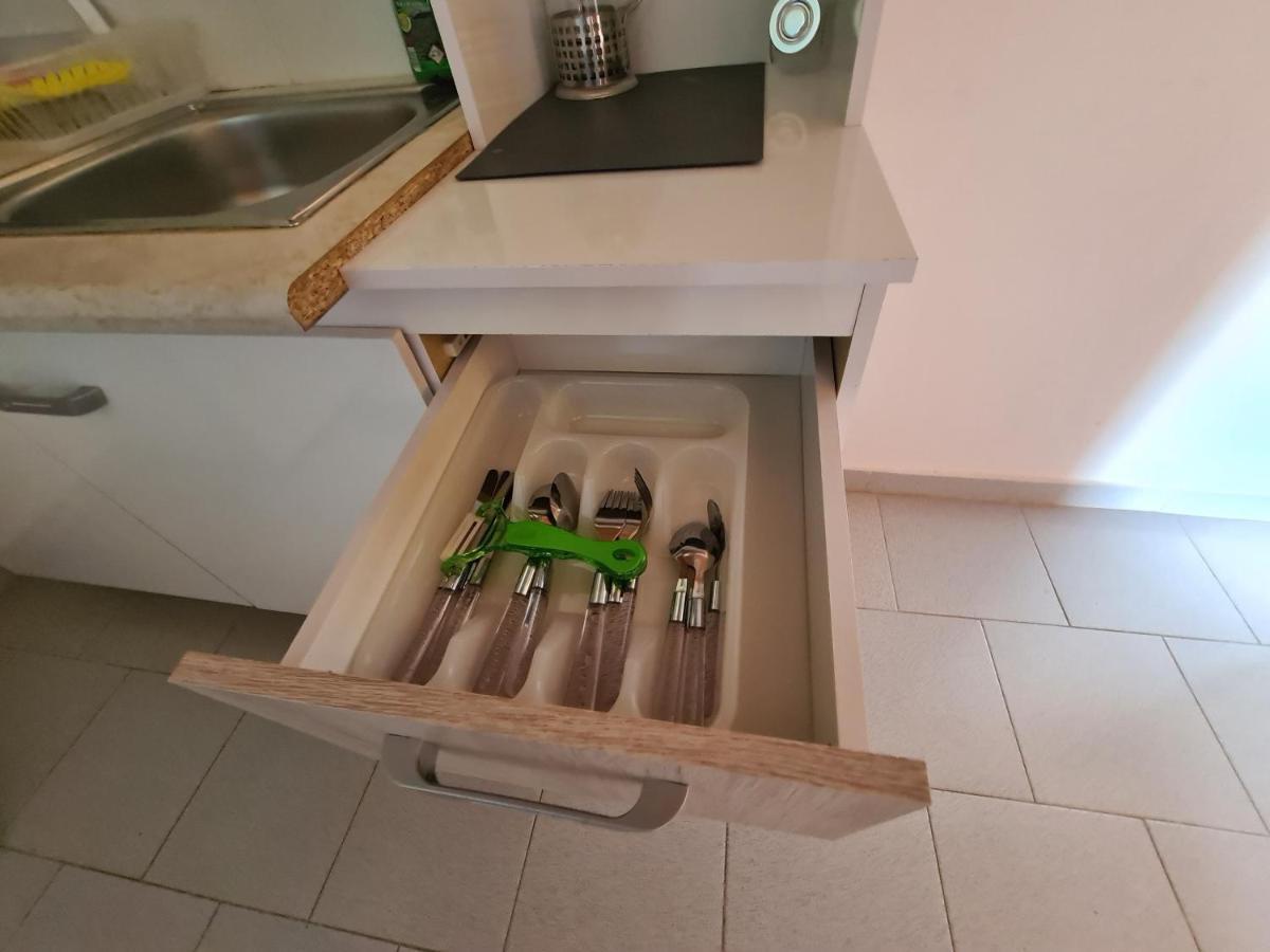 Avra Beach Apartments Lefkimmi  Zewnętrze zdjęcie